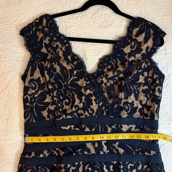 Tadashi Shoji Dress - Picture 9 of 9